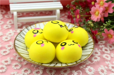 6Pcs Simulation Bread Squishy Slow Rising Toy 8 Seconds 4cm Corn Bread Funny Toy COD [1140309]